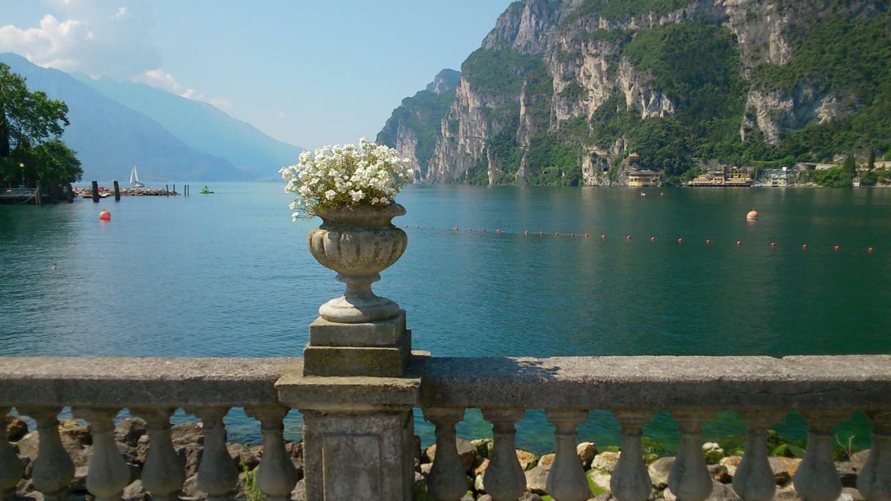 Appartamento Angi - Lago & Vacanza Attiva Ρίβα ντελ Γκάρντα Εξωτερικό φωτογραφία